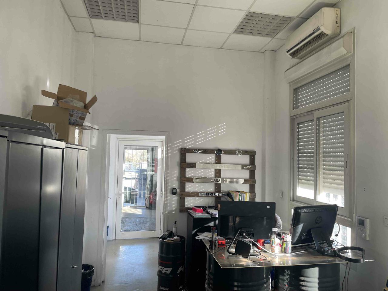 Local d'activité Aubagne 500m² Location local d'activité Aubagne Bouches-du-Rhône OLACT2420343 6